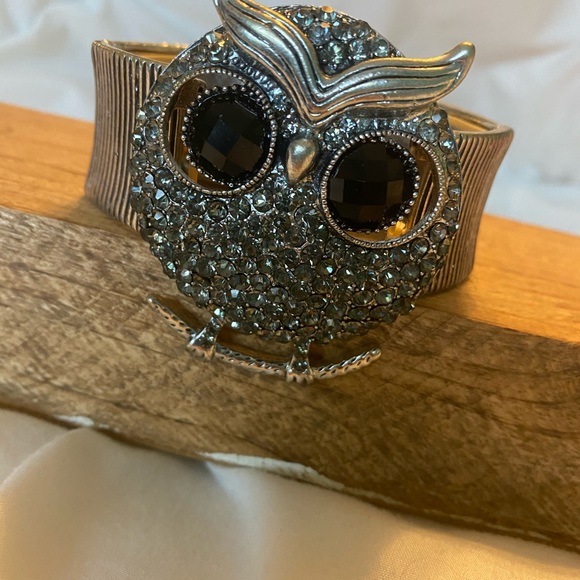 Owl Bangle - Picture 3 of 5
